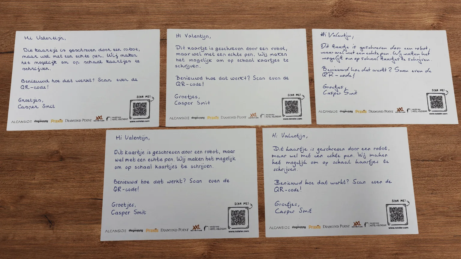 Voorbeelden van echte handgeschreven kaarten van Noteler